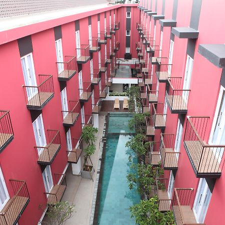 Kampi Hotel Legian Extérieur photo